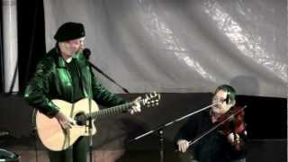 Watch Richard Thompson Sloth video