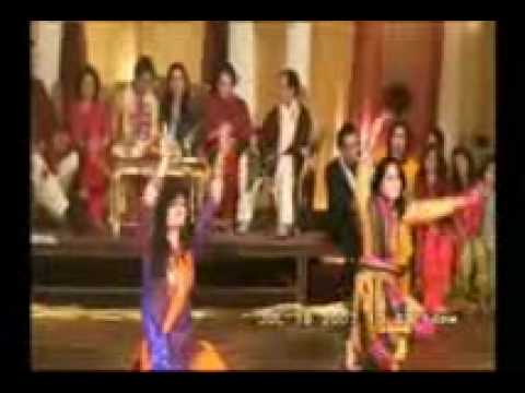 Mehndi Girls Dance Maine Payal Hai Chankai