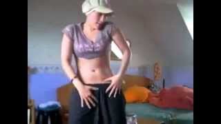Watch Rolling Stones Dance Little Sister video
