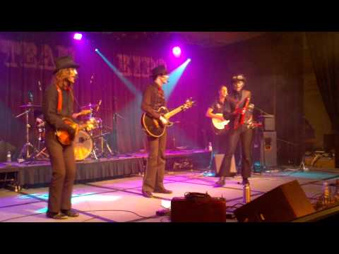 Sound Check World Video