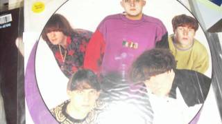 Watch Inspiral Carpets Gimme Shelter video