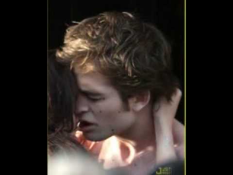 Kristen Stewart Kissing Scenes. Shirtless Rob kissing Kristen
