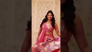 Actress Gorgeous Dance
