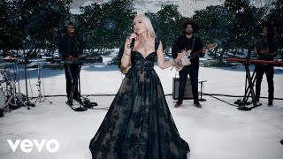 Gwen Stefani - Christmas Eve (Live From The Orange Grove) (Facebook Exclusive)