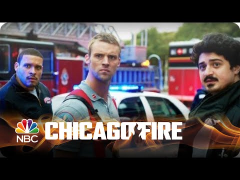 Voight Pays a Visit - Chicago Fire