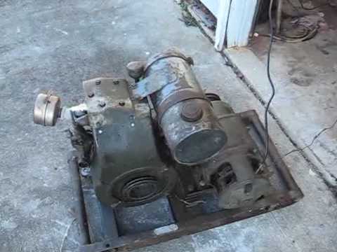 1943 PE-75 Signal Corps Generator