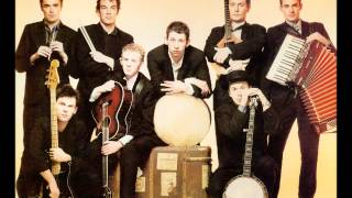 Watch Pogues Misty Morning Albert Bridge video