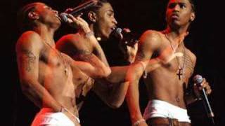 Watch Trey Songz Girl Tonite video