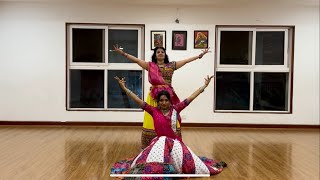 Navratri Bollywood Garba Choreography By Aarohi Shah Dholida Nagada Sang Dhol Baje