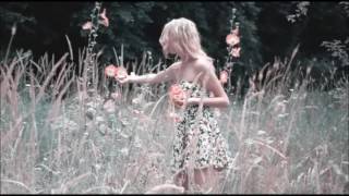 Watch Yves Montand Clementine video