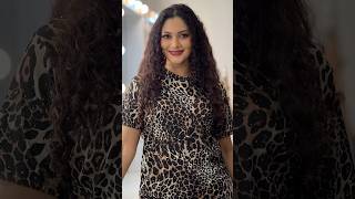ලසසන එය Tharuka Wanniarachchi