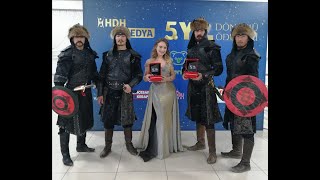 Leonida - Yılın En İyi Türk Dünyası Kadın Sanatçısı Ödülü - 2020