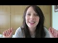 ASMR - What's in my Mam's make-up Bag - Whispering (Binaural - 3D Sound)