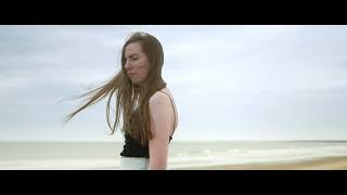 Coralie Mau - Effacés Clip Officiel