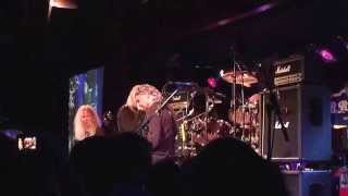 Watch Saxon 20000 Ft video