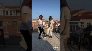 Gizem Güneş Aslıhan Kapanşahin Tiktok Dans Kuzey Yıldızı Feridemine