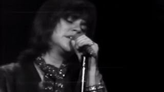 Watch Linda Ronstadt Rivers Of Babylon video