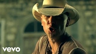 Watch Kenny Chesney Everybody Wants To Go To Heaven video