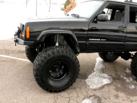 2000 Jeep Cherokee Sport with Lift kit S4081