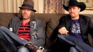 Watch Big & Rich Between Raising Hell And Amazing Grace video