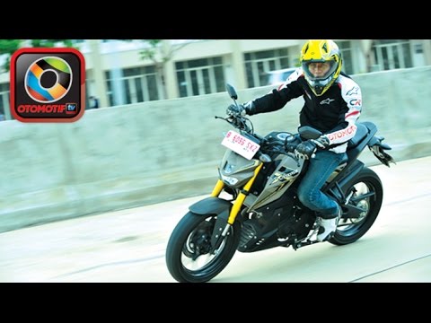VIDEO : yamaha xabre 2016 - test ride - impresi awalnya, desainnya memang unik. kekar, tapi padat dan simpel, sekilas mengingatkan pada gaya modifikasi minor  ...