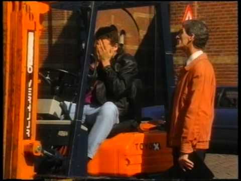 12 Steden, 13 Ongelukken - Alphen ''Knallen'' S05E15 (1994) 1/2