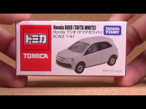 Tomica mobil toyota silver hub wa 08995450999.