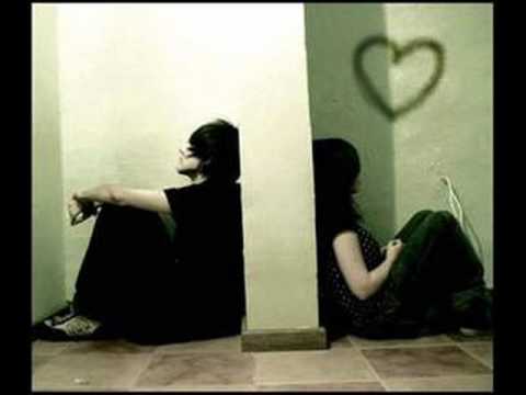 ♥`*•..•*´ ♥ Lamha Lamha Toot...