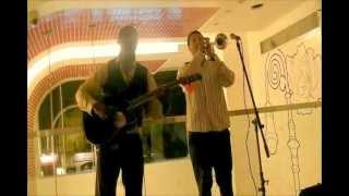 Guitaro 5000 @ Aroma Cafe.wmv