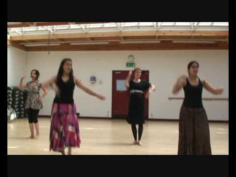 Bollywood Dance - Ringa Ringa - Slumdog Millionaire - http:www...