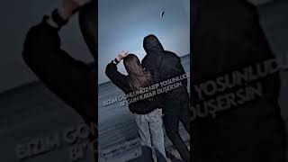 Kumsal Gibi Pissin Ama Deniz Kadar Güzelsin