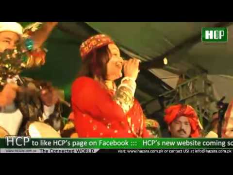 Pakistani Folk Singer Shazia Khusks Special performance in Ayubia...