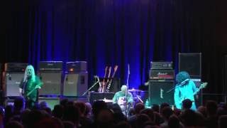 Watch Dinosaur Jr Gargoyle video