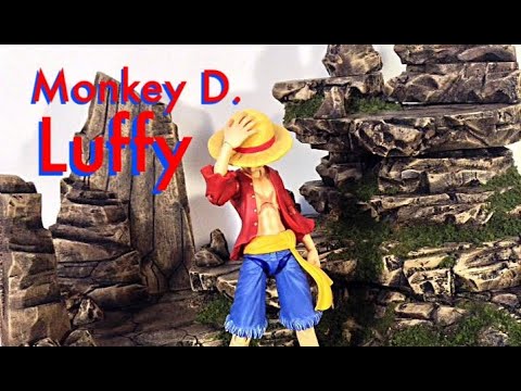 Gambar action figure luffy