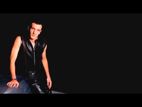 (HD) JC Chasez - Brief Studio Vocal Showcase - *NSYNC's 'In Love On Christmas' Video Klibi (HD) JC Chasez - Brief Studio Vocal Showcase - *NSYNC's 'In Love On Christmas' Video Klibi
