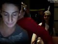 Ariana Grande habla y canta en español