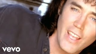 Watch David Lee Murphy Dust On The Bottle video