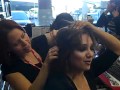 YouTube - GabyTips.. Como ponerte las extensiones del cabello con clip.mp4