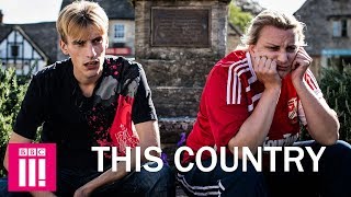 Life In A British Countryside Village With Kerry And Kurtan Mucklowe | This Coun