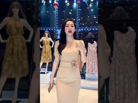 Đầm công sở đai eo đính hoa / H&H luxury