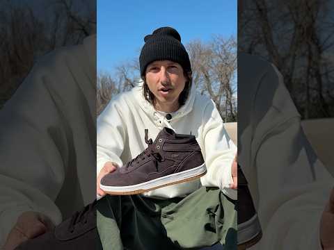Skating the NEW “Dilo Pro” from “Hours Is Yours” #skateboarding #tomasta #skateshoes #johndilo