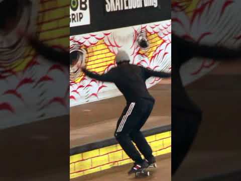 KICKFLIP BACK TAIL FELIPE GUSTAVO #SHORTS