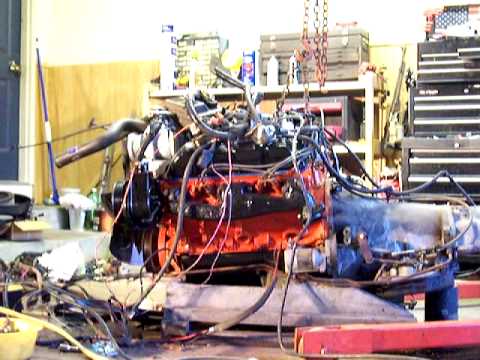 Testing the Dodge 318 Magnum engine before dropping it in my 85 D100