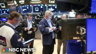 Dow Closes Above 40,000 For First Time Ever