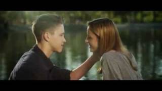 Watch Ryan Beatty Every Little Thing video