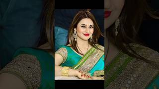10 Awesome Pics Of Divyanka Tripathi In Saree