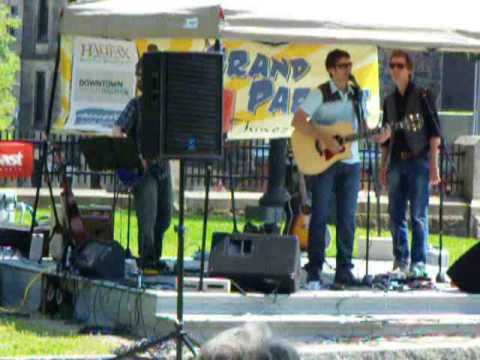 united breaks guitars live 2009