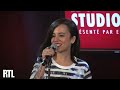 Alizee - A cause de l'automne en live dans le Grand Studio RTL