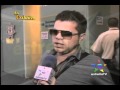 Integrante de la "Arrolladora Banda El Limón" Le Levanta La Falda A Una Mujer (Estrellas Hoy)