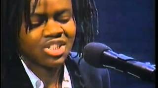 Watch Tracy Chapman Imagine video